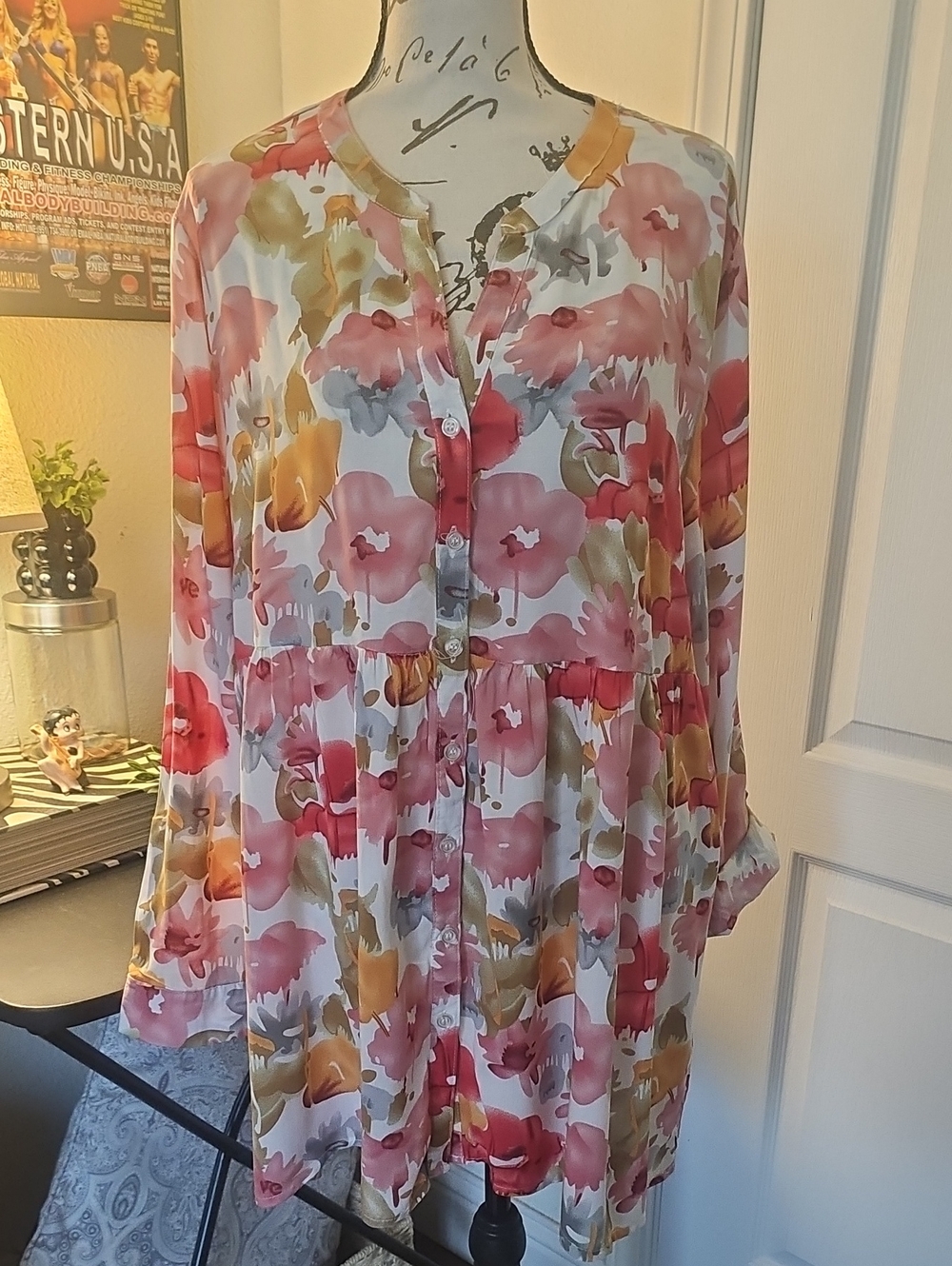 Floral Flowy Button-Front Women’s Top - Pink & Gold Floral